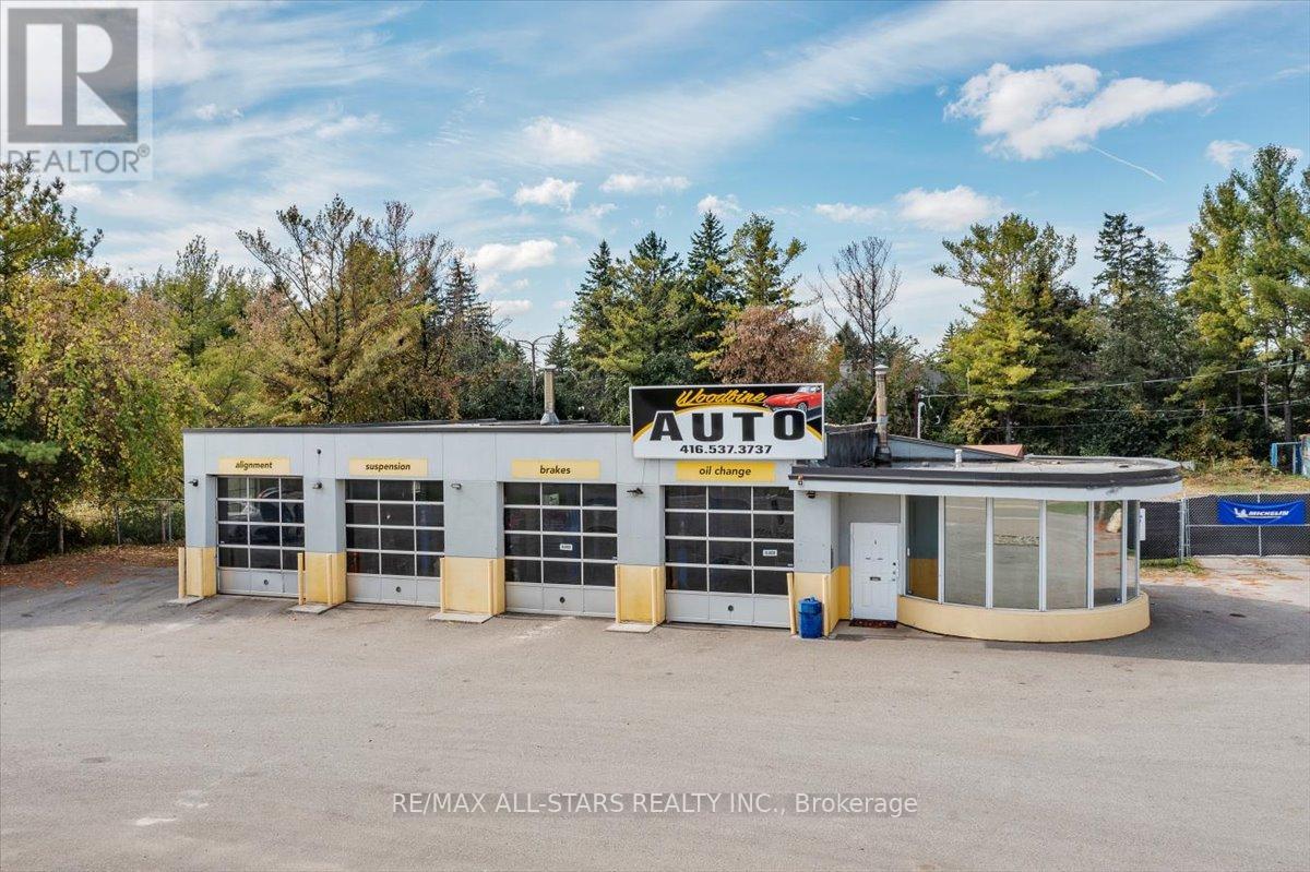 14806 WOODBINE AVENUE