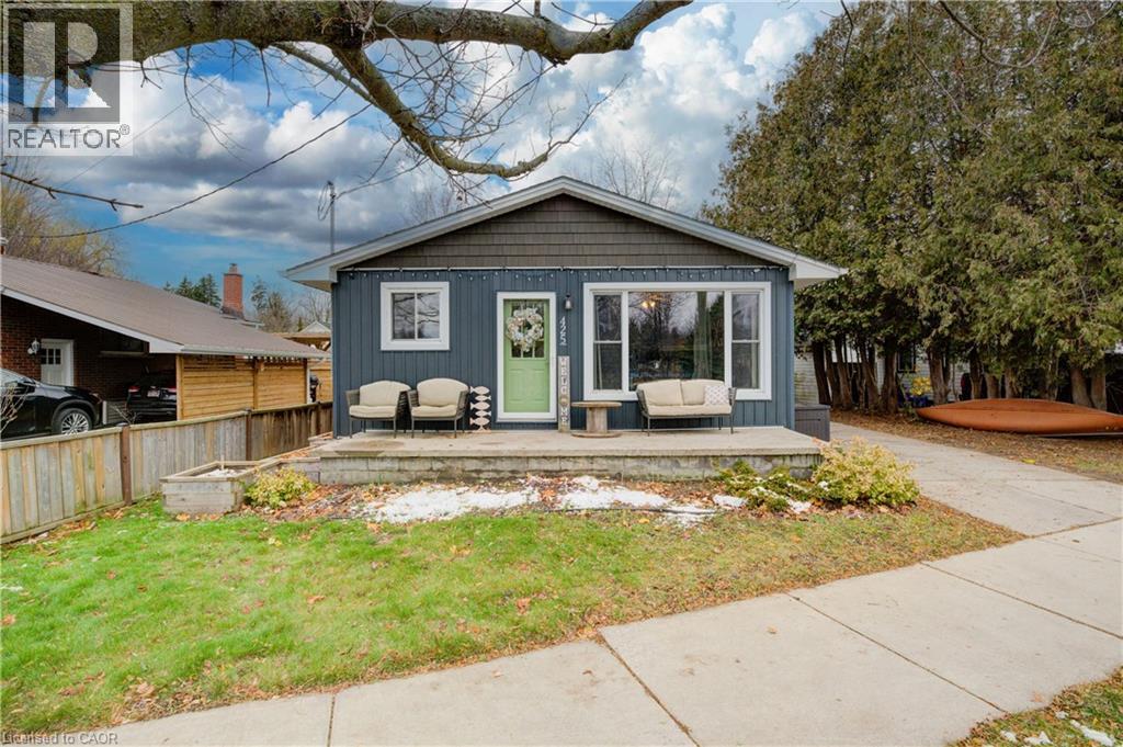 425 ST. PATRICK Street