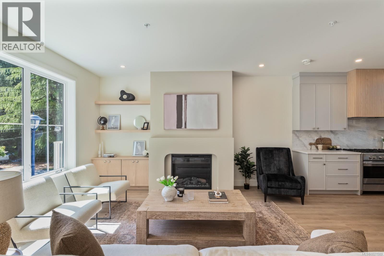 108 2770 Vantilburg Cres