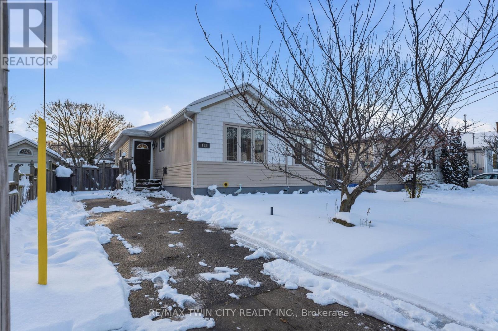 128 SCHLUETER STREET