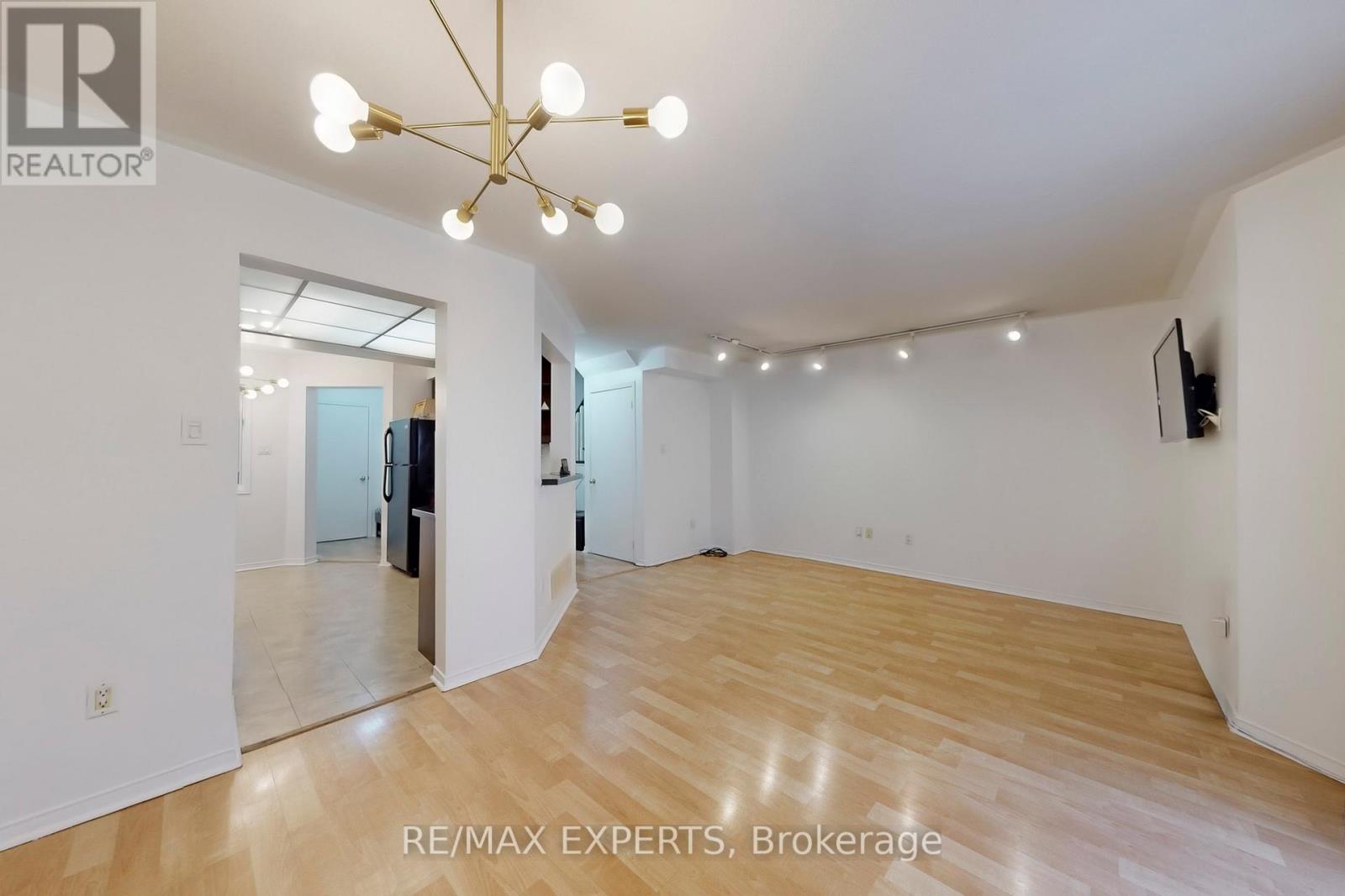 5631 CORTINA CRESCENT