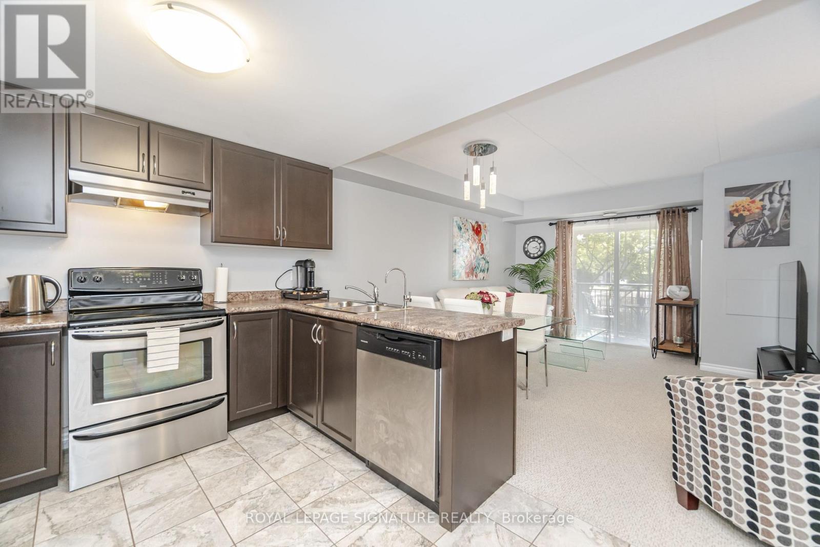 111 - 67 KINGSBURY SQUARE