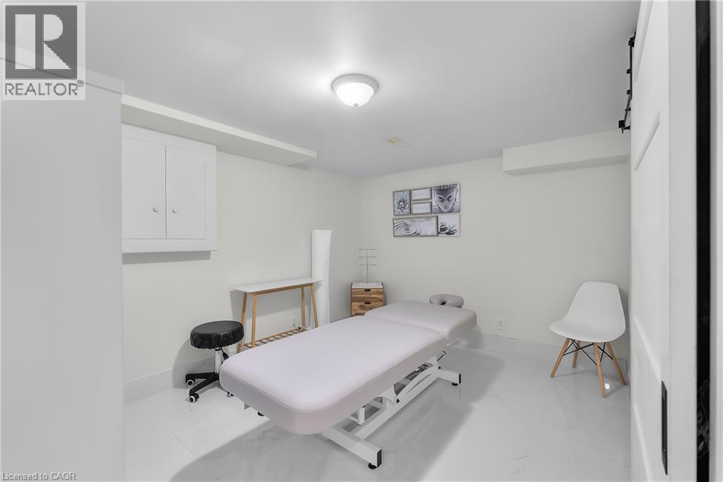 7321 DORCHESTER Road