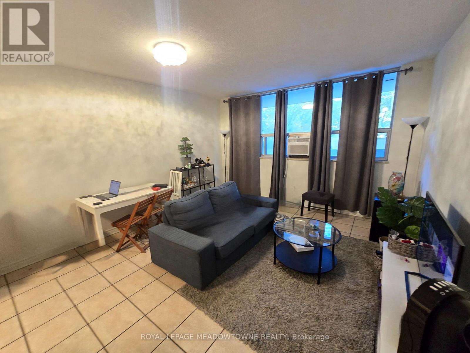 103 - 40 HOMEWOOD AVENUE