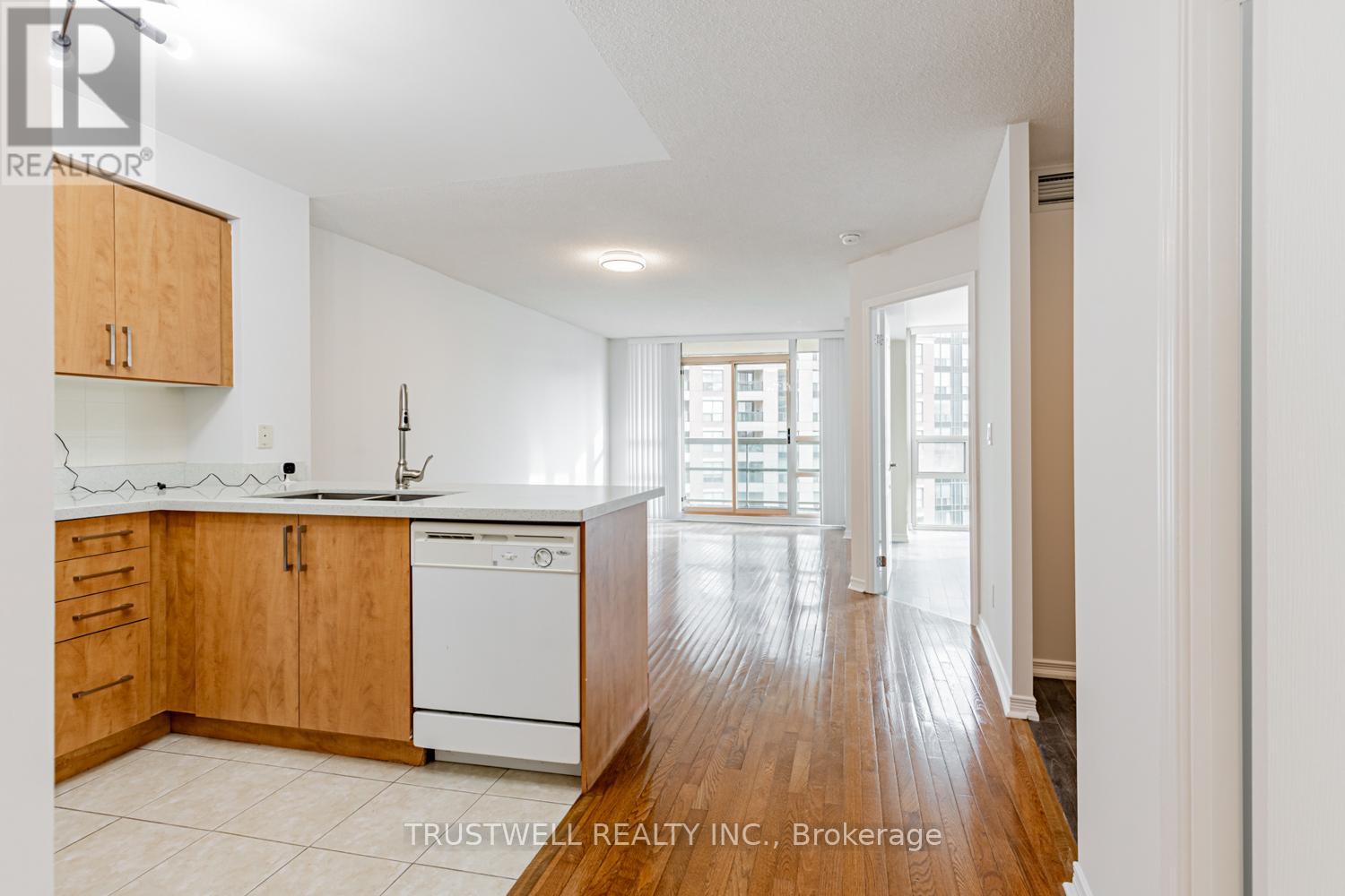 1803 - 503 BEECROFT ROAD