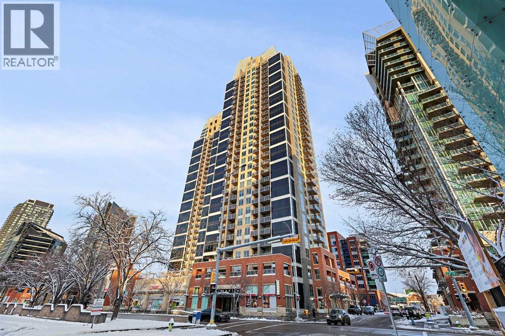 202, 1320 1 Street SE