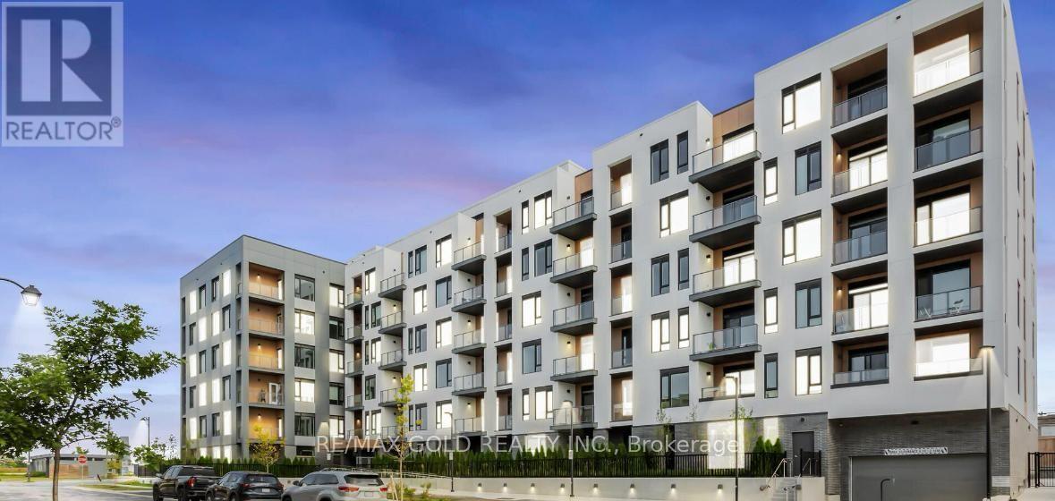 211 - 1440 CLARRIAGE COURT