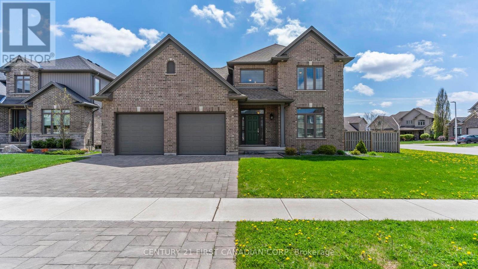 102 CAVERHILL CRESCENT