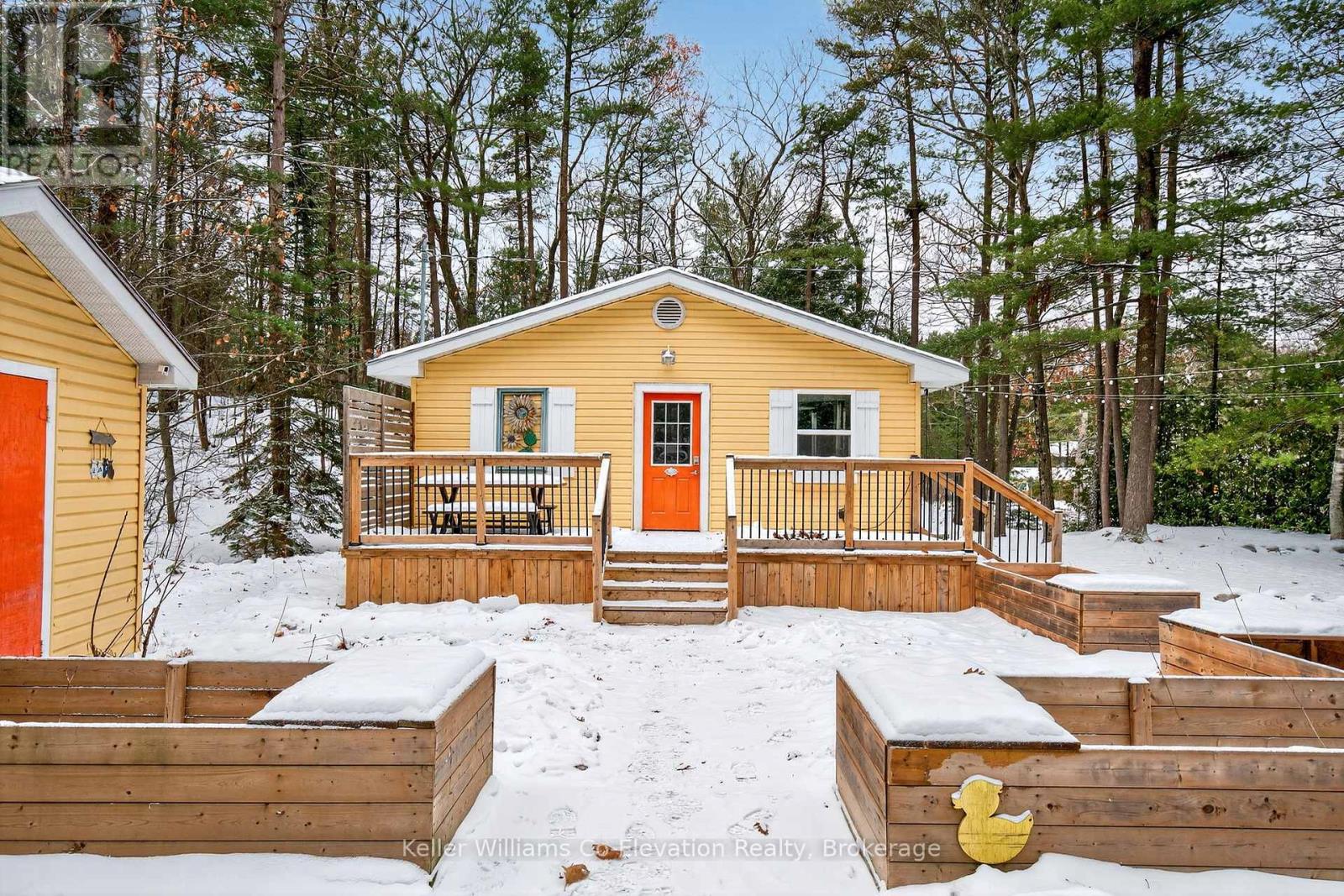 1326 TINY BEACHES ROAD N