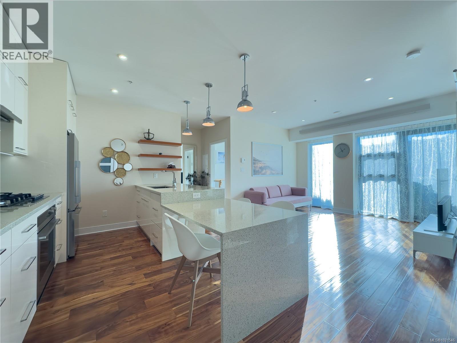 N312 1105 Pandora Ave