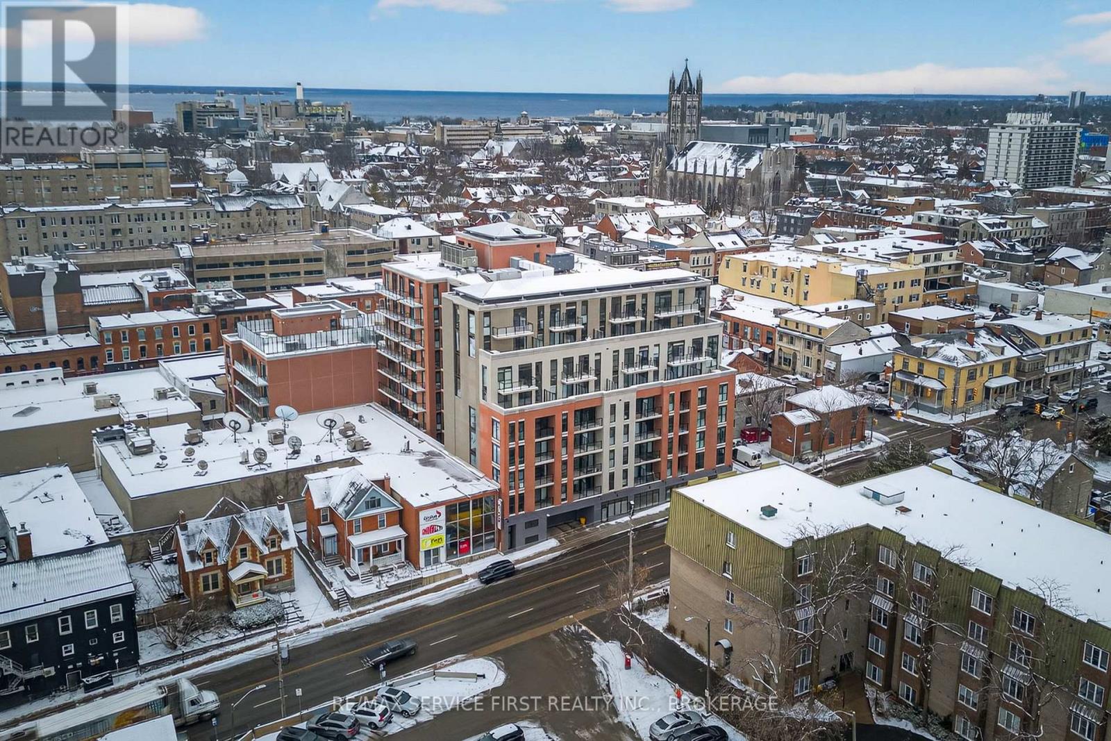 613 - 223 PRINCESS STREET