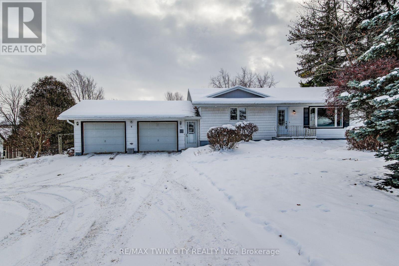 59 WASHINGTON STREET E