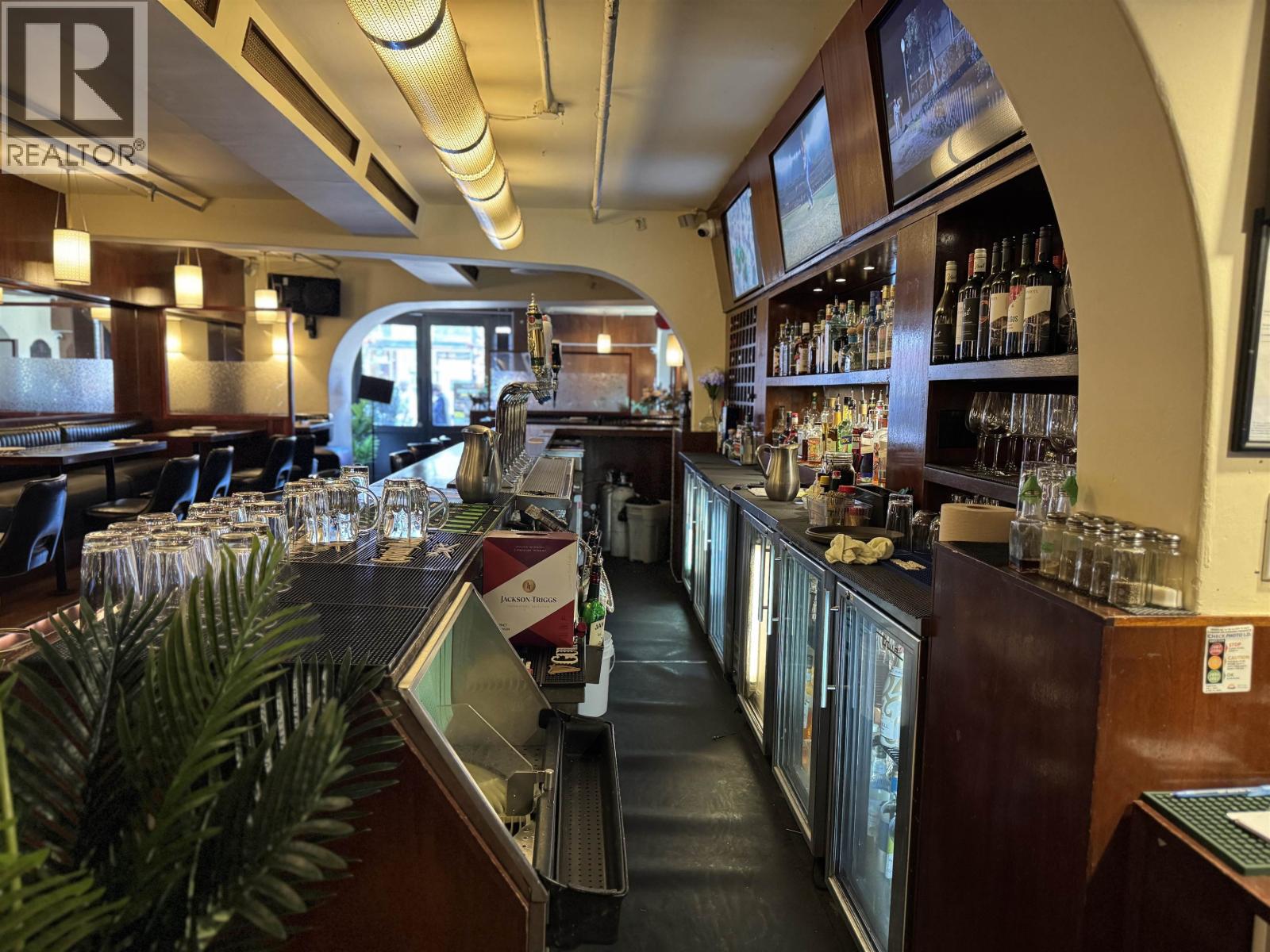 2000 CONFIDENTIAL STREET