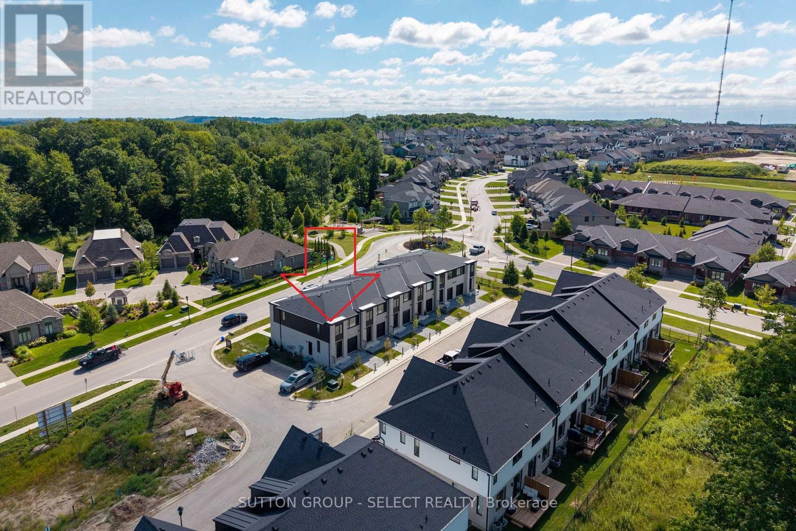 28 - 1175 RIVERBEND ROAD