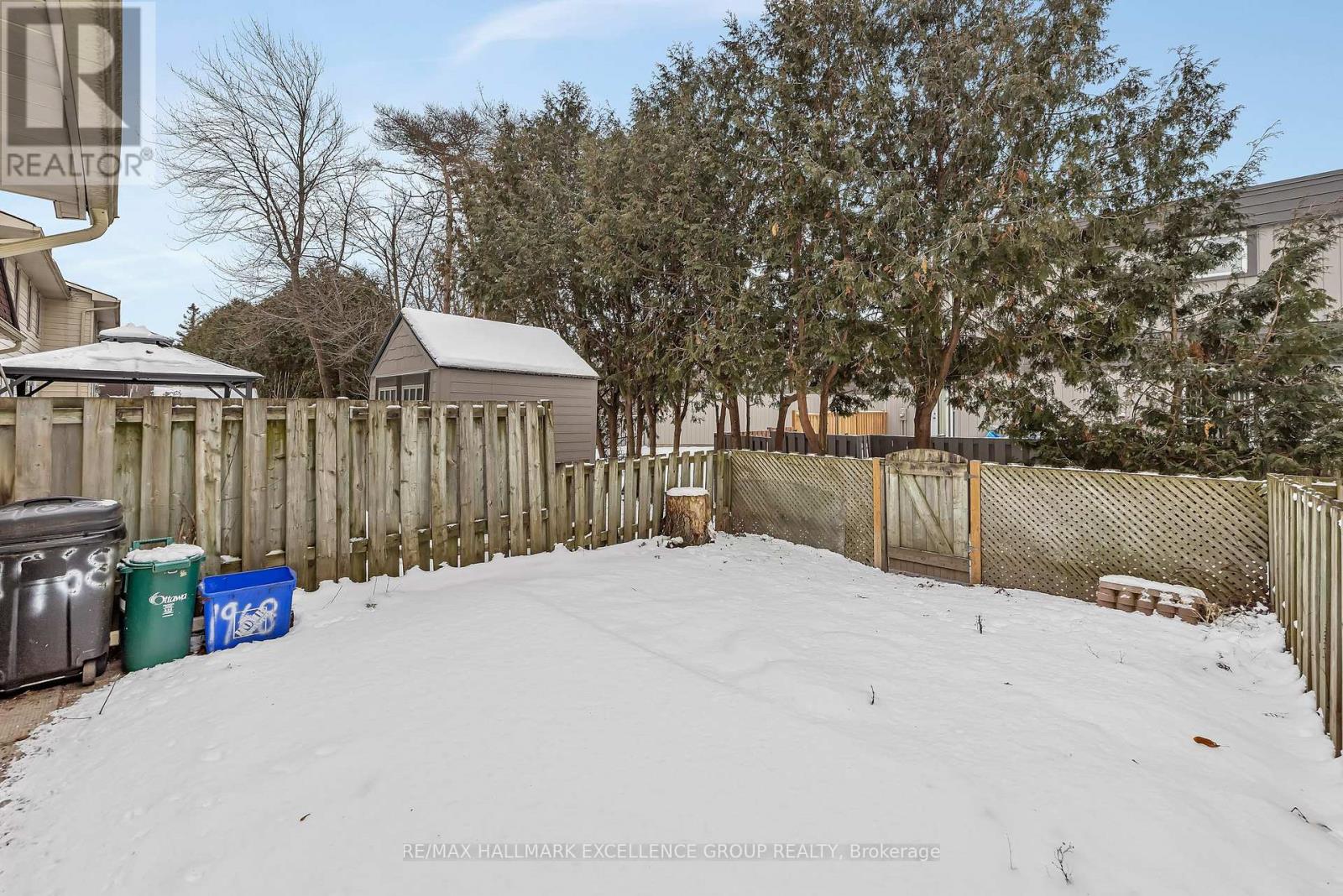 15 - 1968 FAIRGLEN MEWS