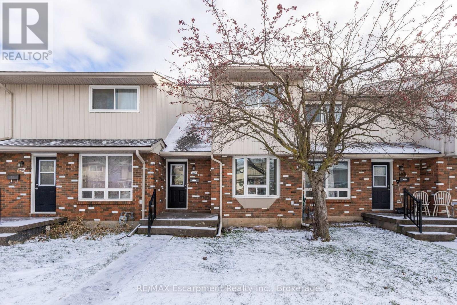 288 - 100 BROWNLEIGH AVENUE