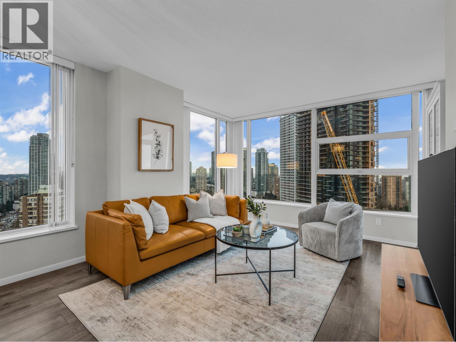 3003 5883 BARKER AVENUE