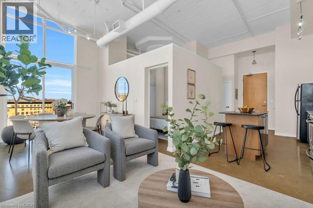 410 W KING Street W Unit# 524