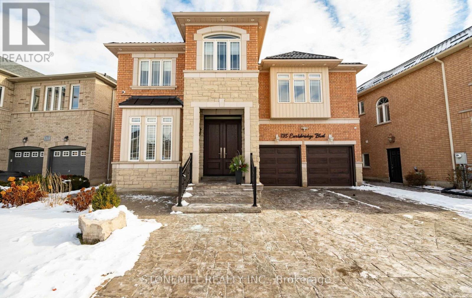 135 EARLSBRIDGE BOULEVARD