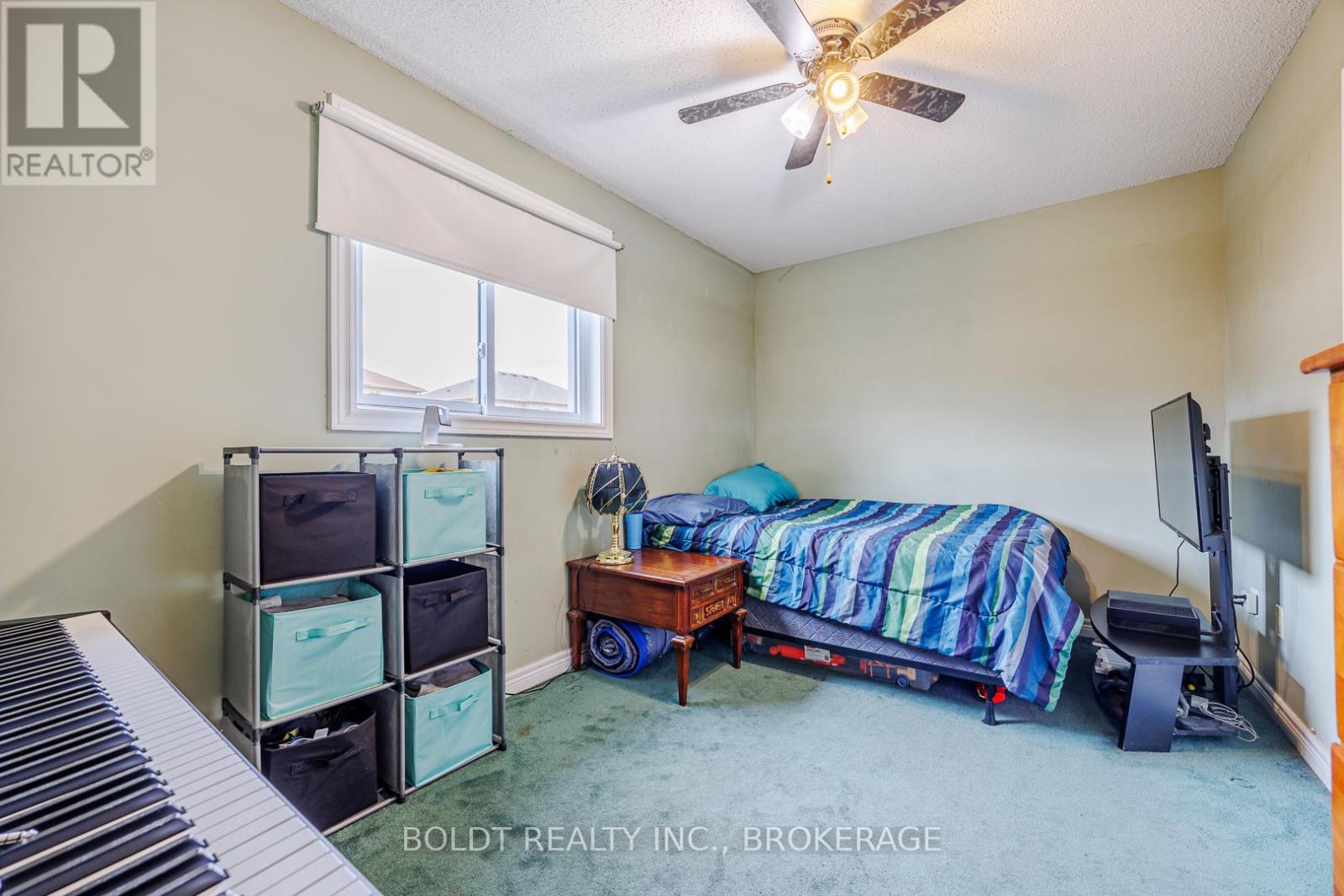 84 CONFEDERATION AVENUE