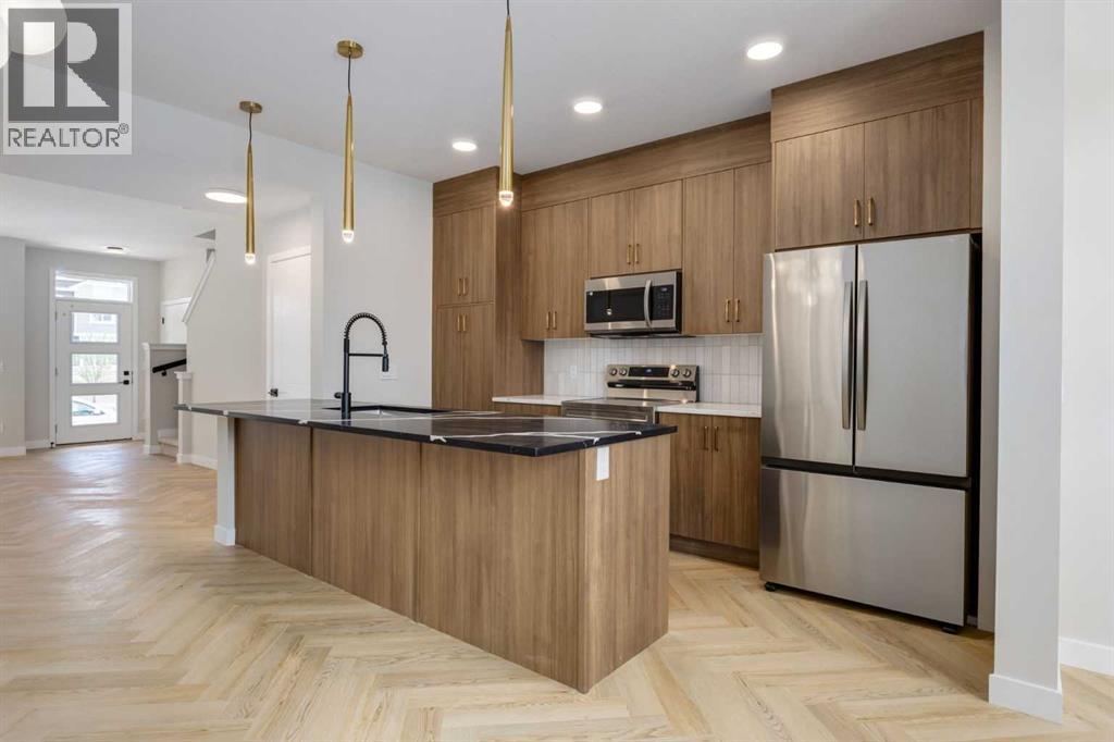 242 Heartwood Parade SE