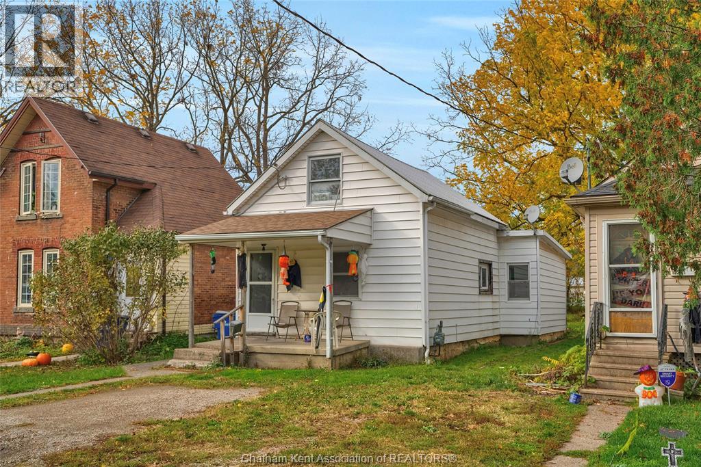 177 Wellington STREET East