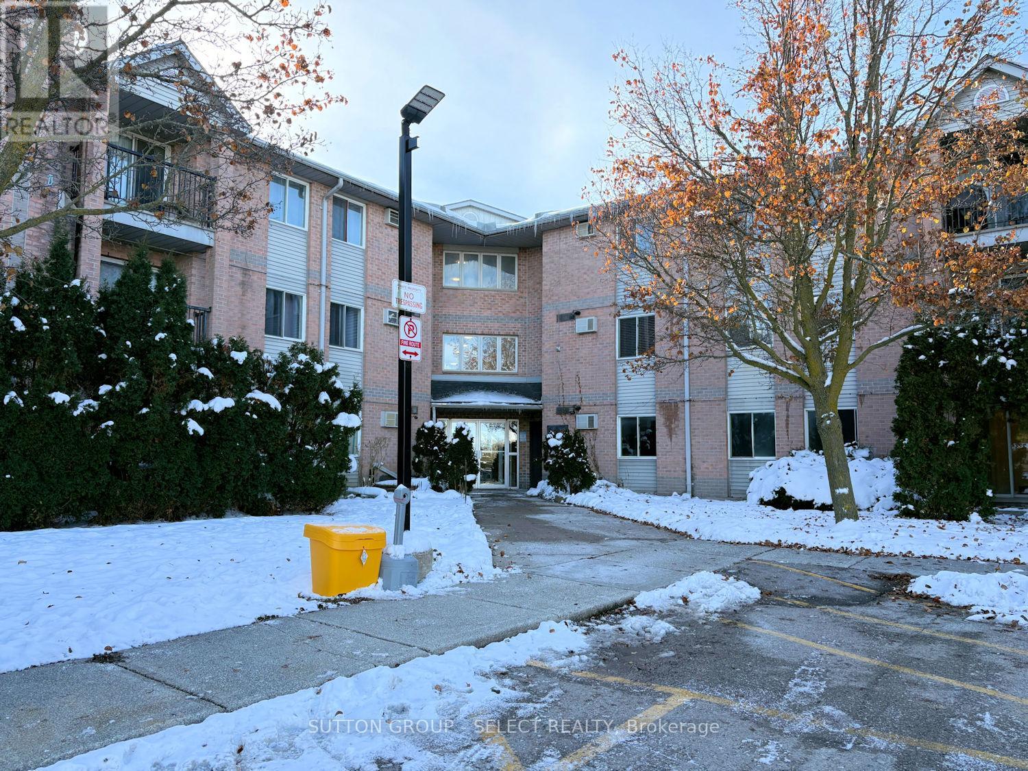 109 - 2230 TRAFALGAR STREET