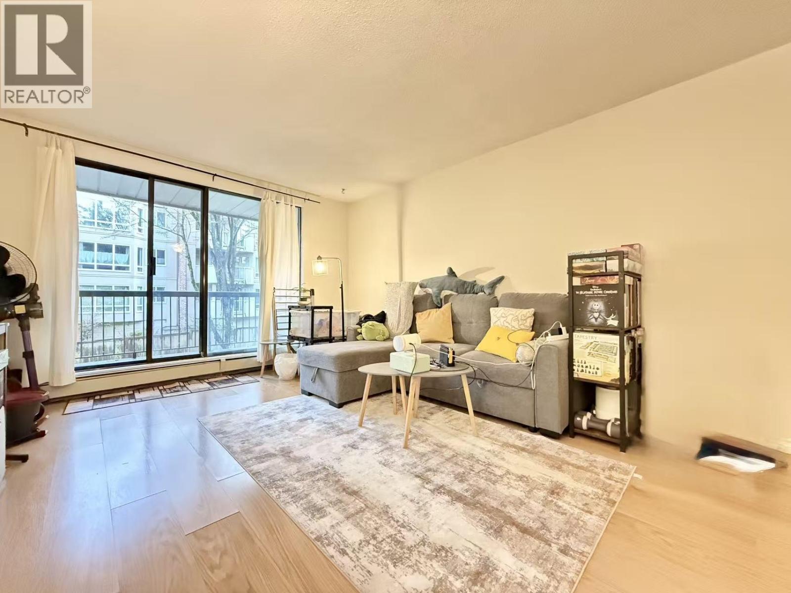 105 8511 ACKROYD ROAD