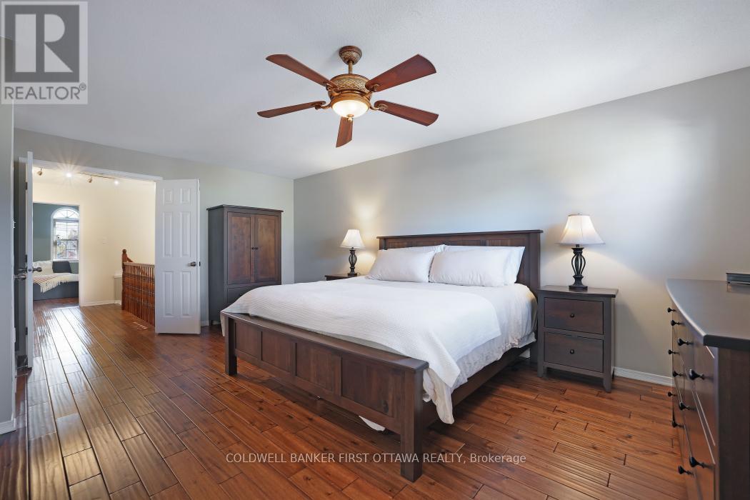 104 STREAMSIDE CRESCENT