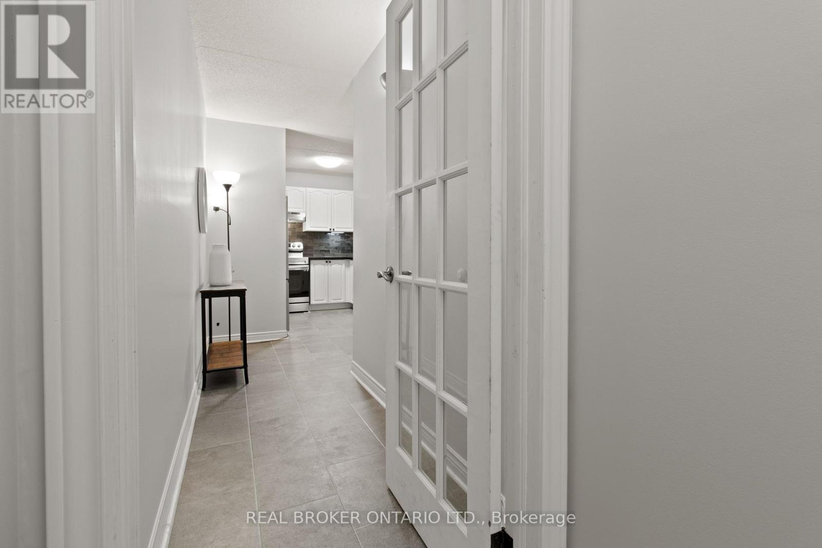 214 - 2010 CLEAVER AVENUE