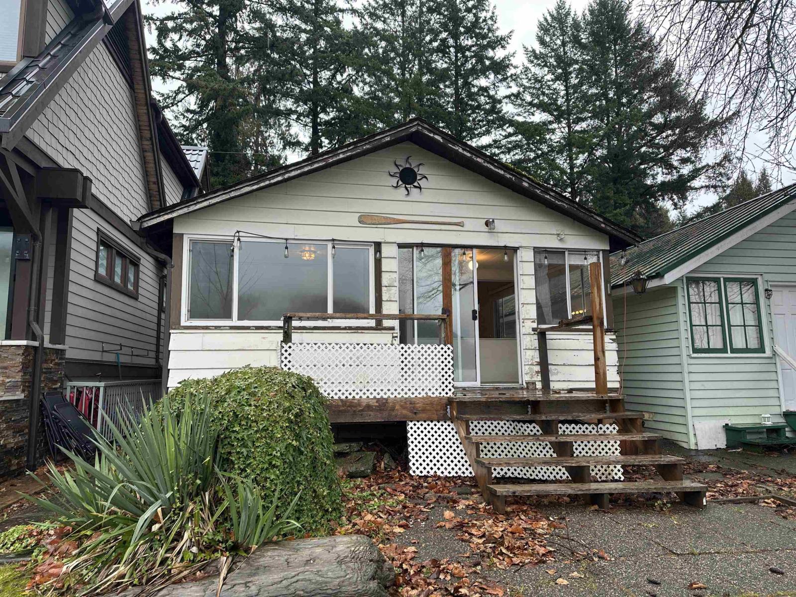 183 FIRST AVENUE, Cultus Lake North