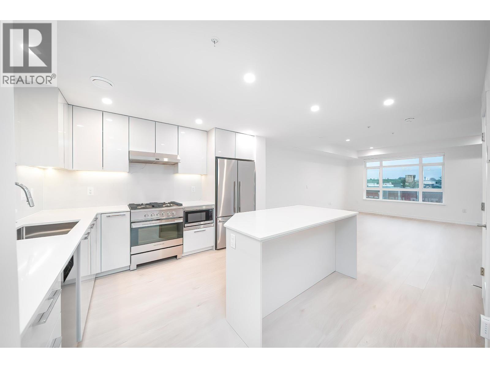 SL7 10333 RIVER DRIVE