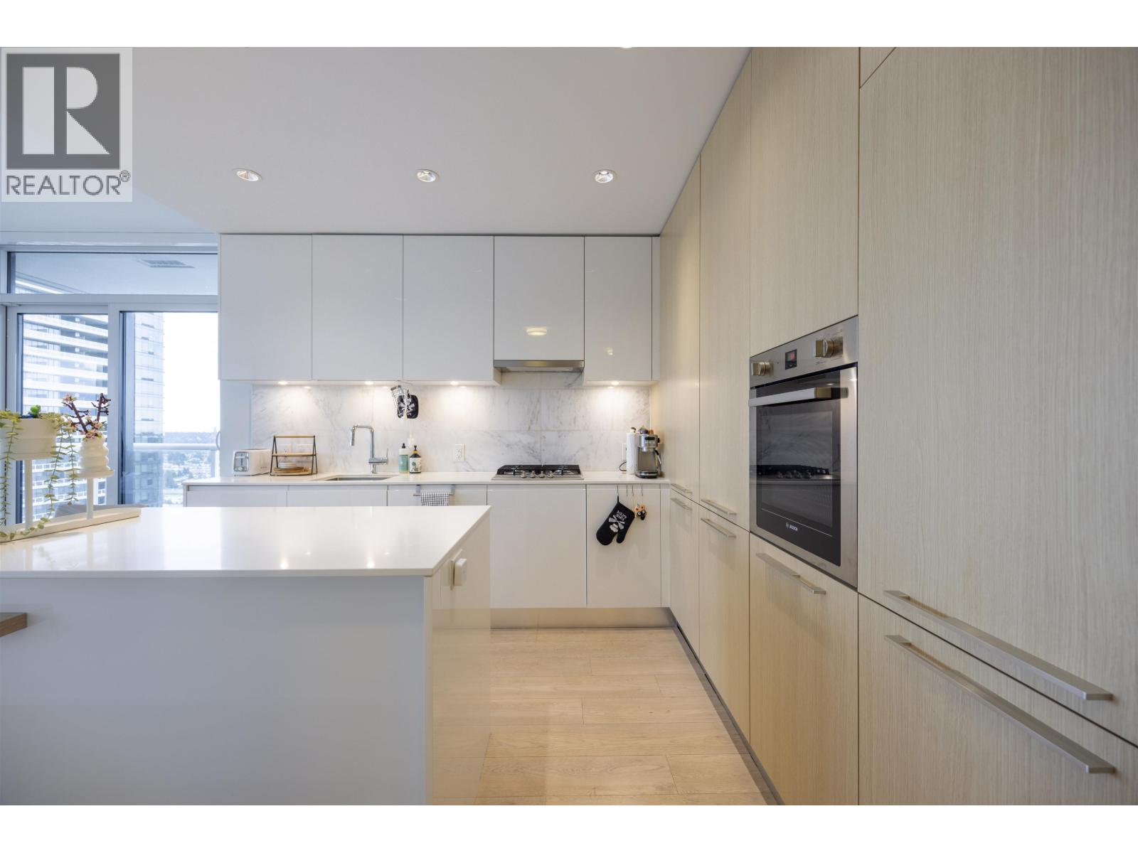 3904 4510 HALIFAX WAY