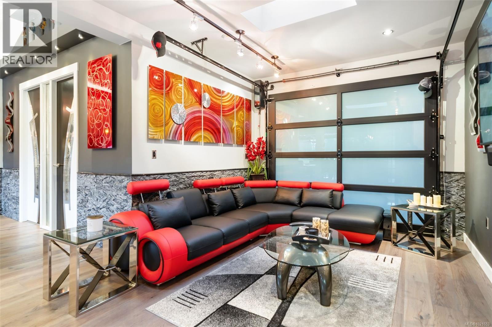 2386 Shawnigan Lake Rd