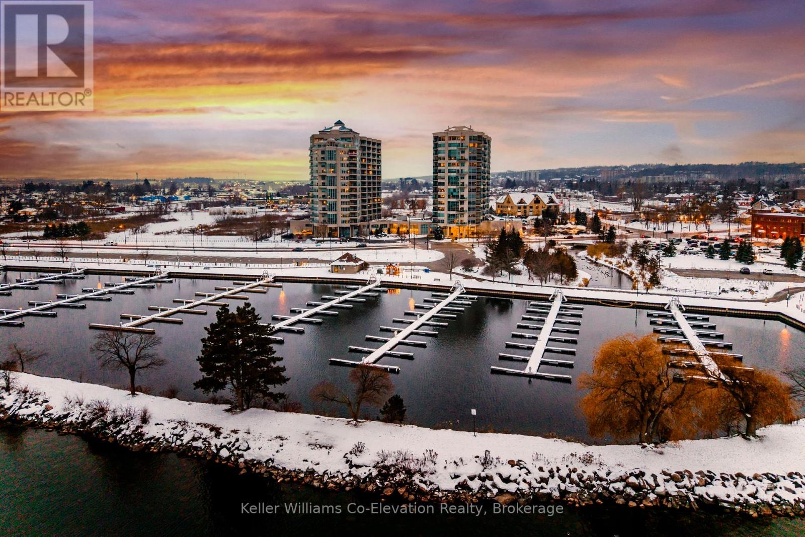 1601 - 6 TORONTO ST STREET