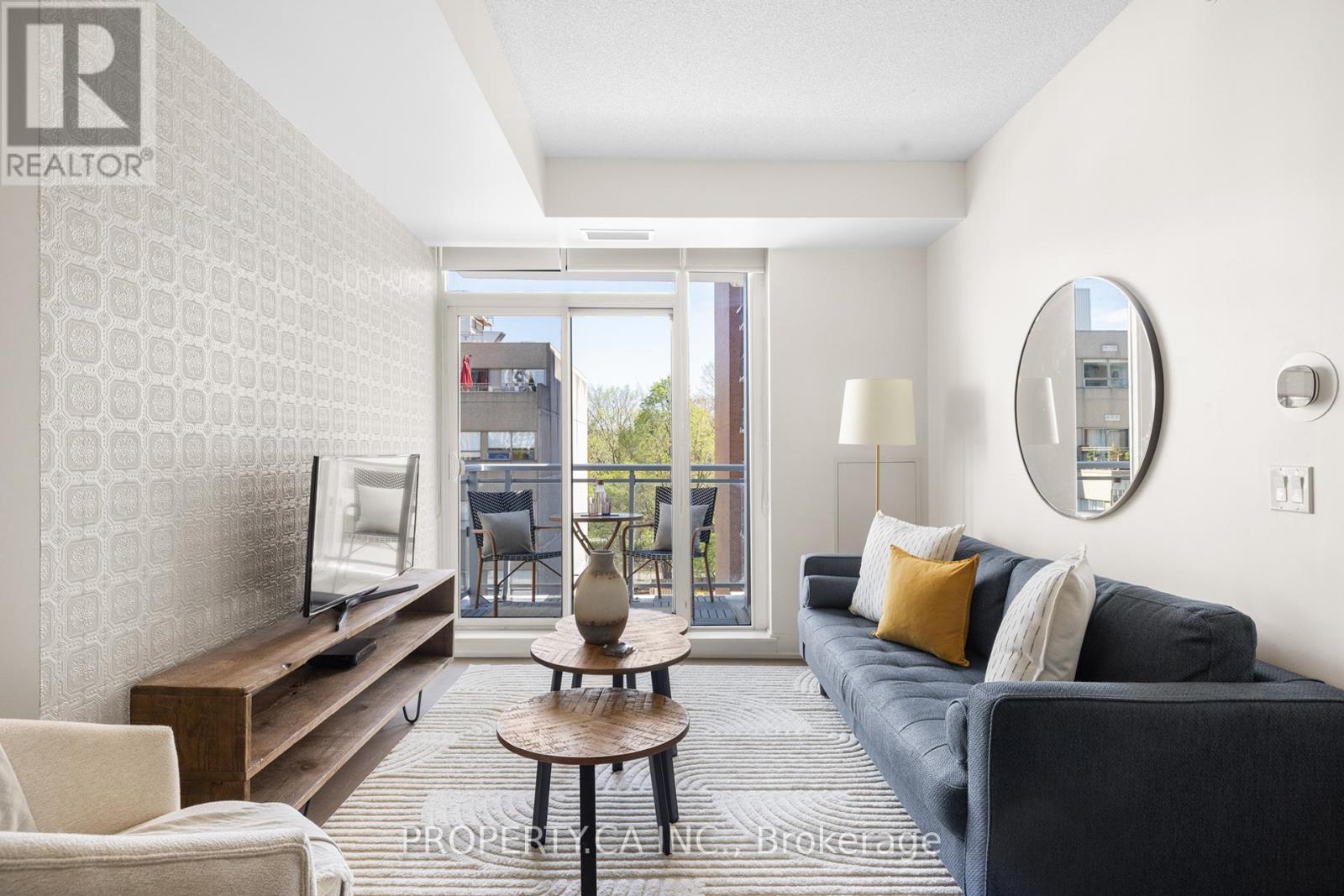 404 - 68 MERTON STREET