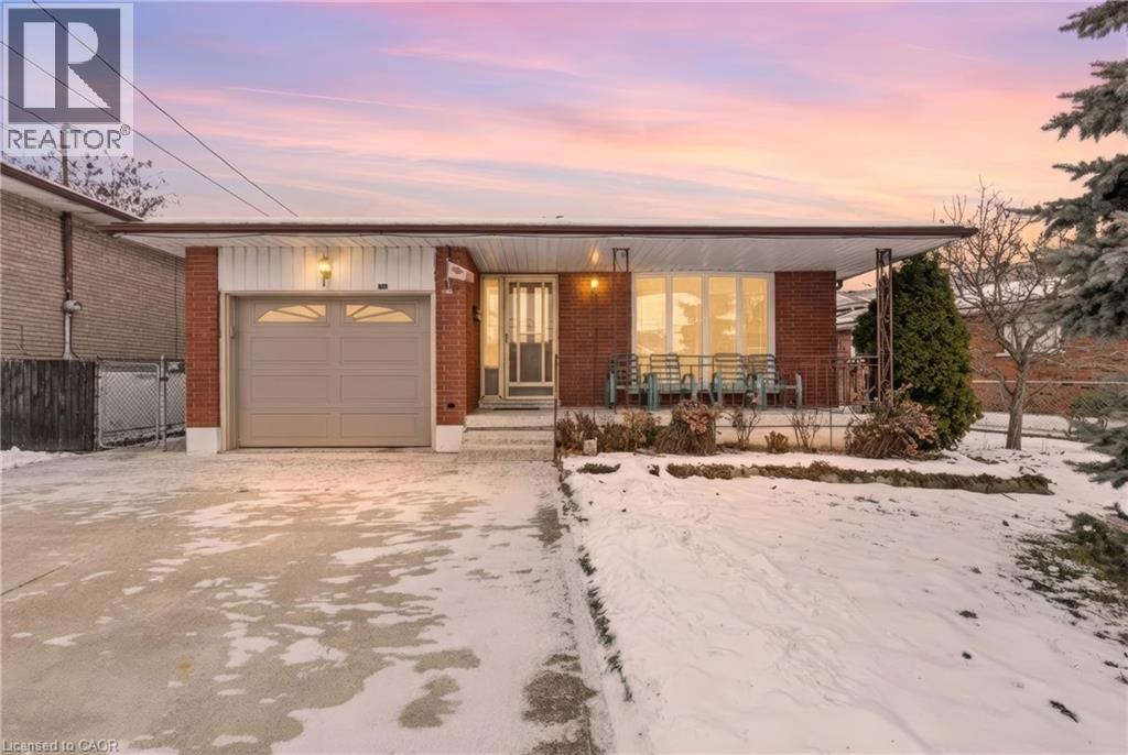 88 GLEN VALLEY Drive