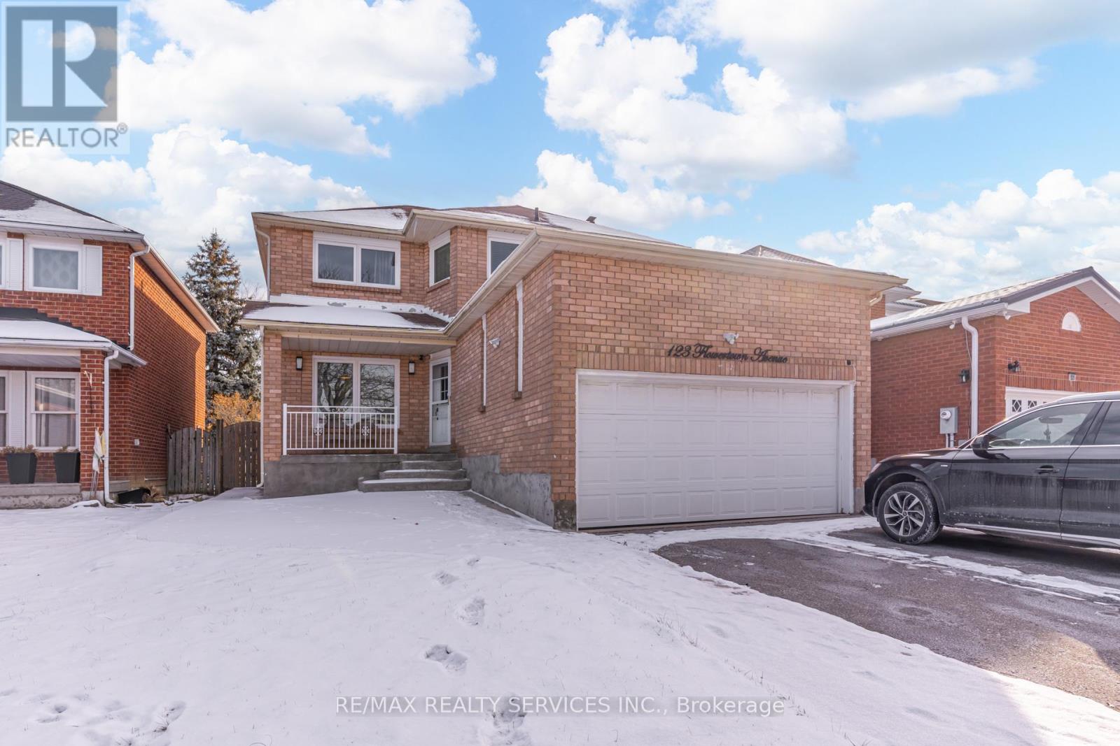 123 FLOWERTOWN AVENUE