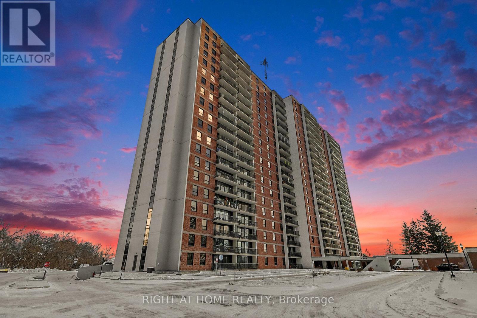 306 - 665 BATHGATE DRIVE