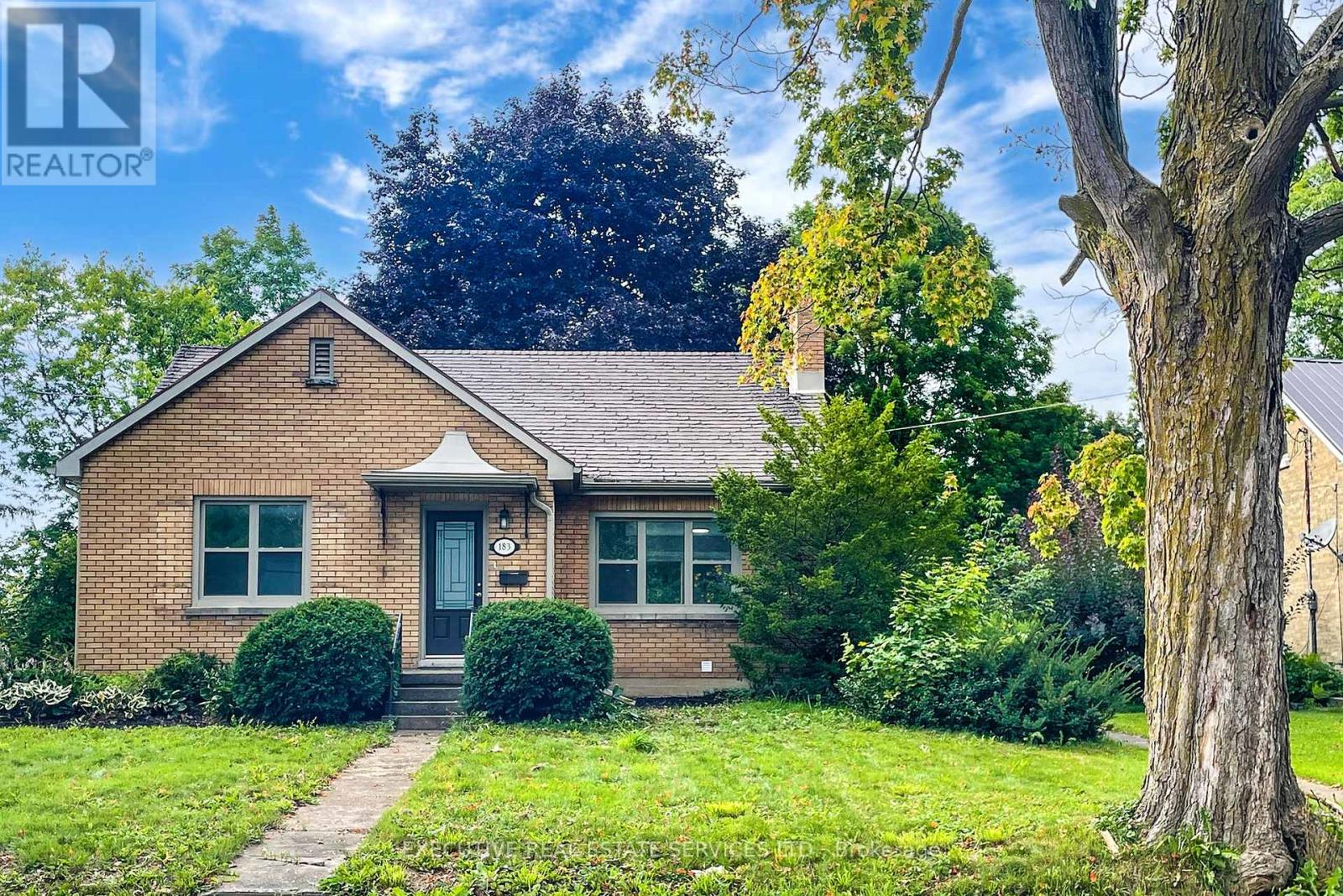 183 BIRMINGHAM STREET E