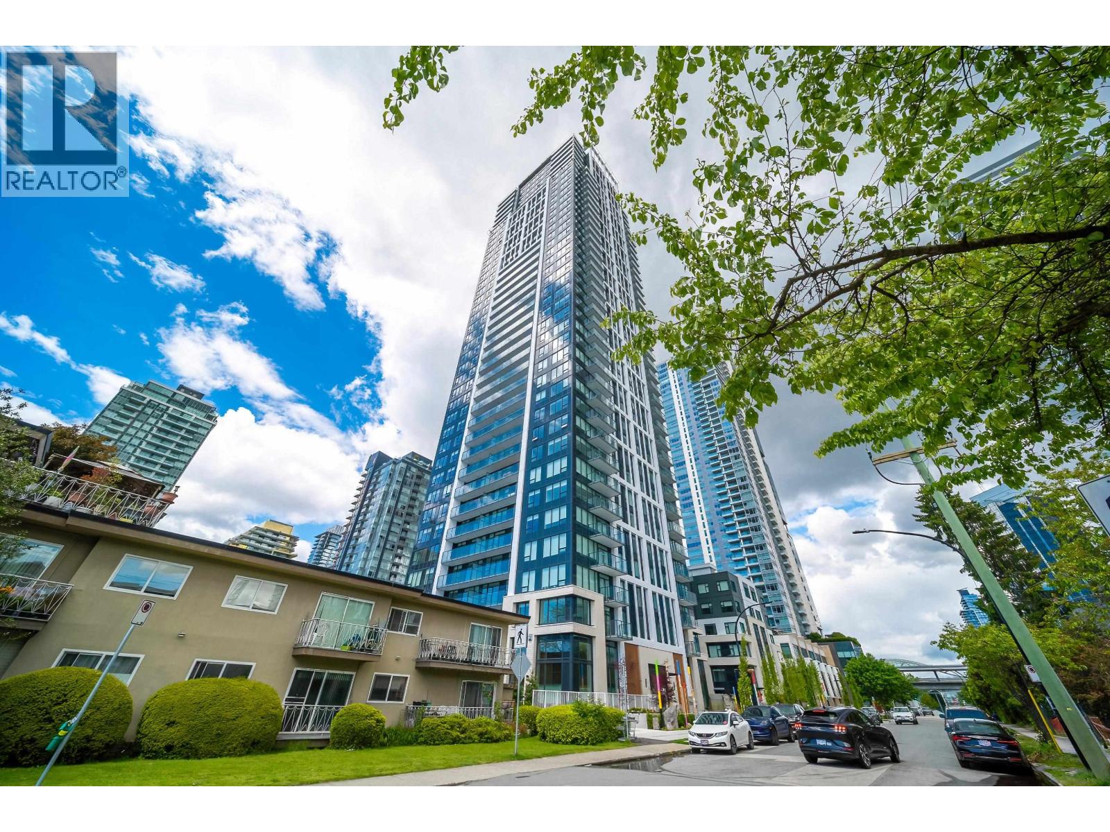 2903 6537 TELFORD AVENUE