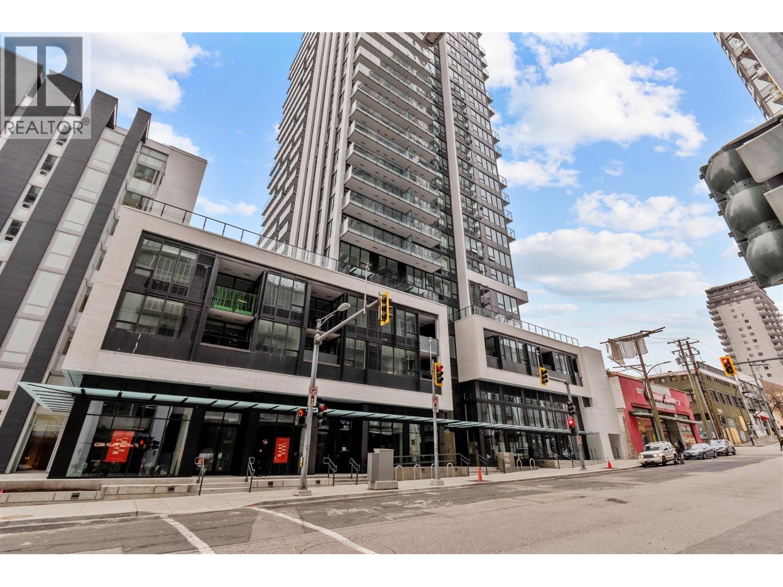2101 823 CARNARVON STREET