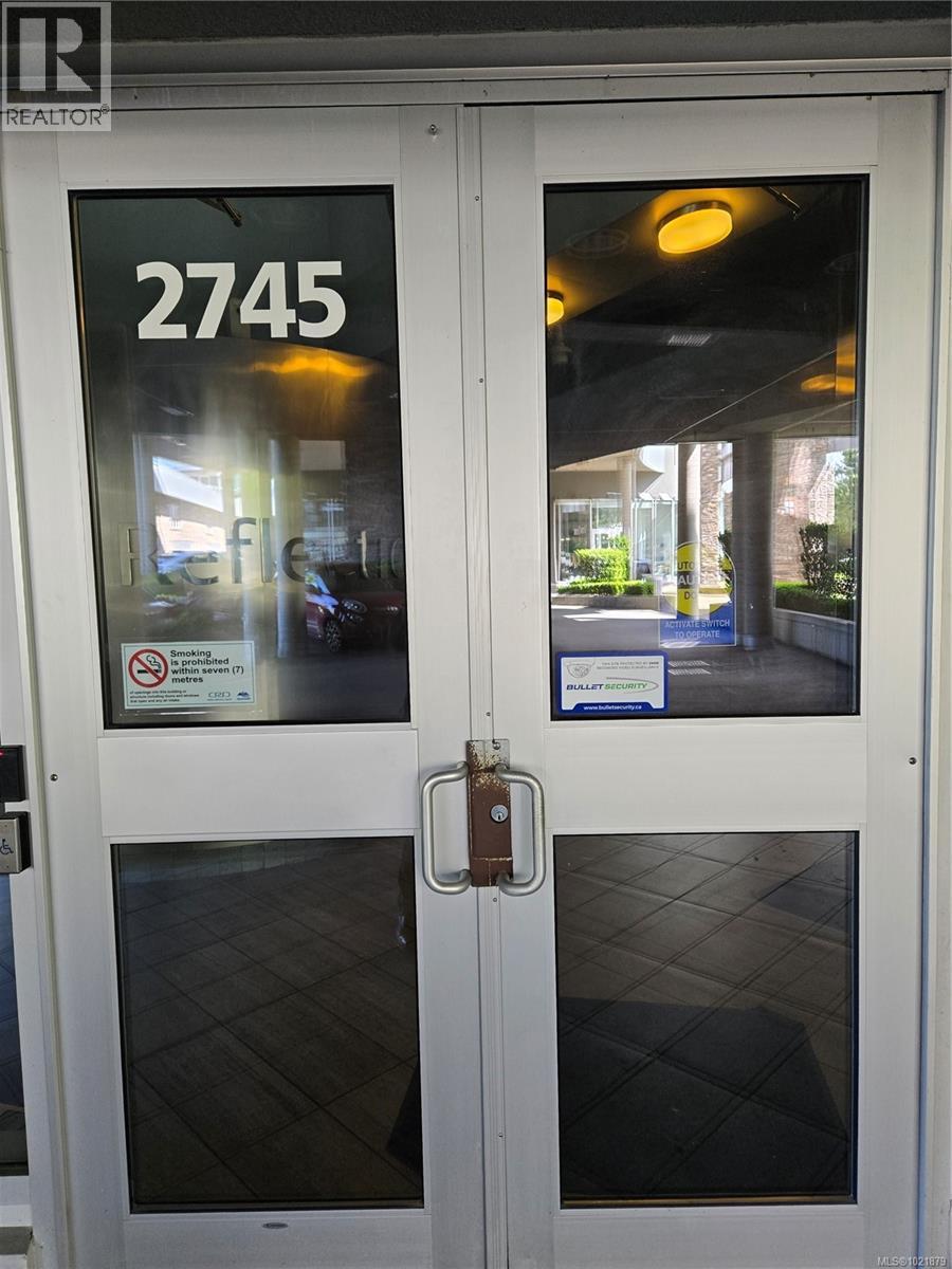 624 2745 Veterans Memorial Pkwy