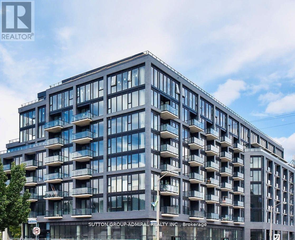 404 - 7 SMITH CRESCENT