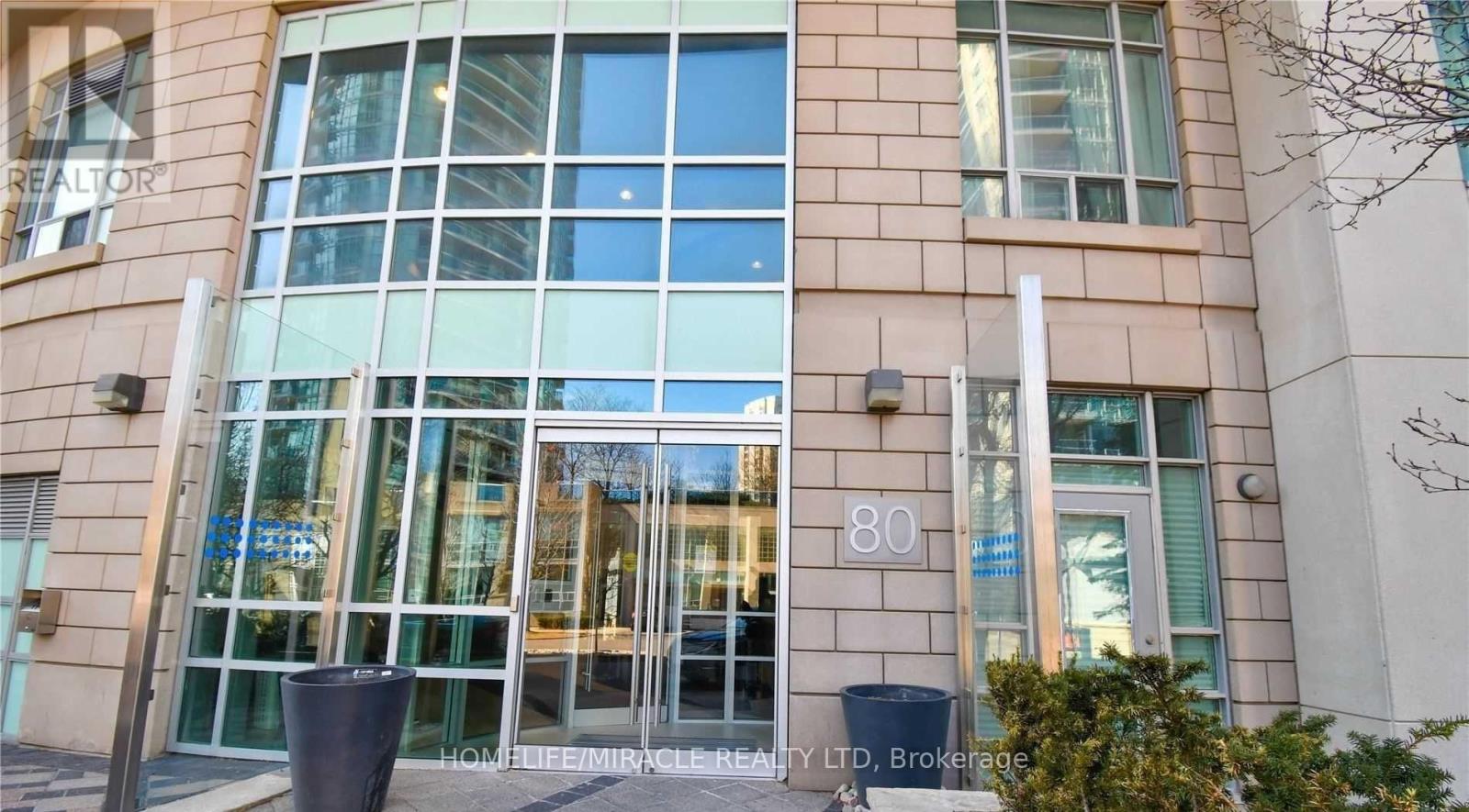 801 - 80 ABSOLUTE AVENUE