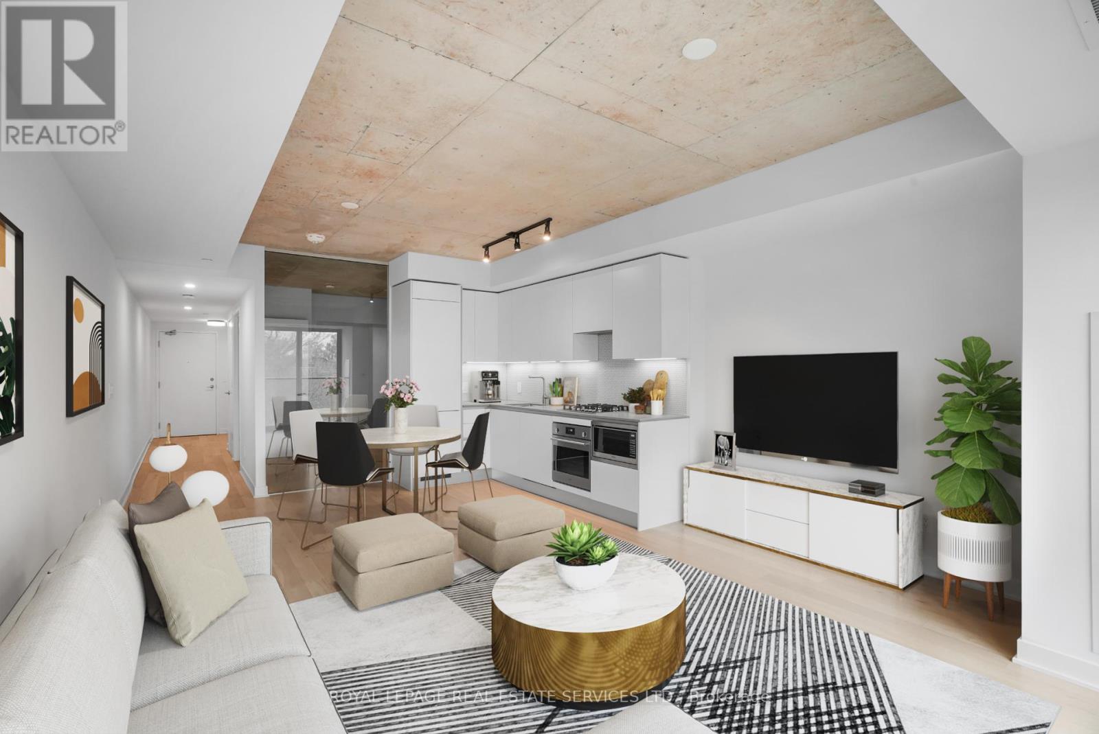 302 - 2720 DUNDAS STREET W