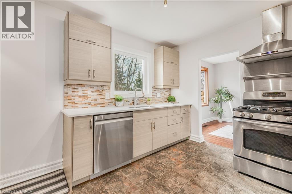 52 CHARING CROSS Street