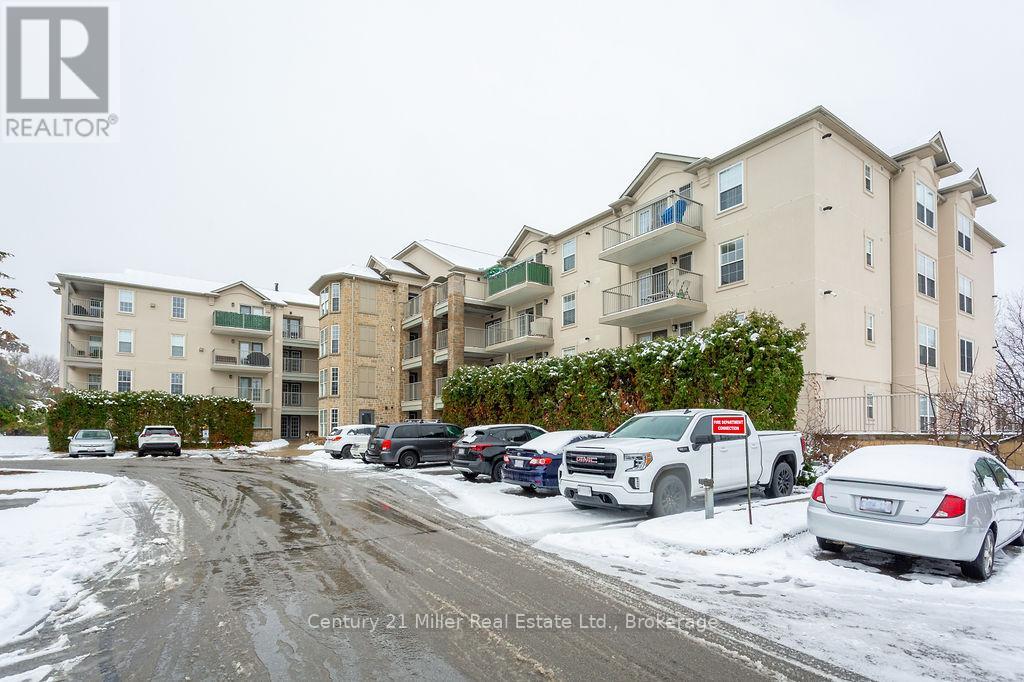 111 - 1450 BISHOPS GATE