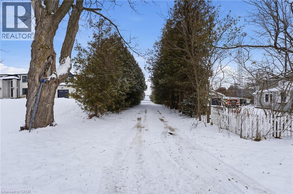 1109 6TH CONC Road W