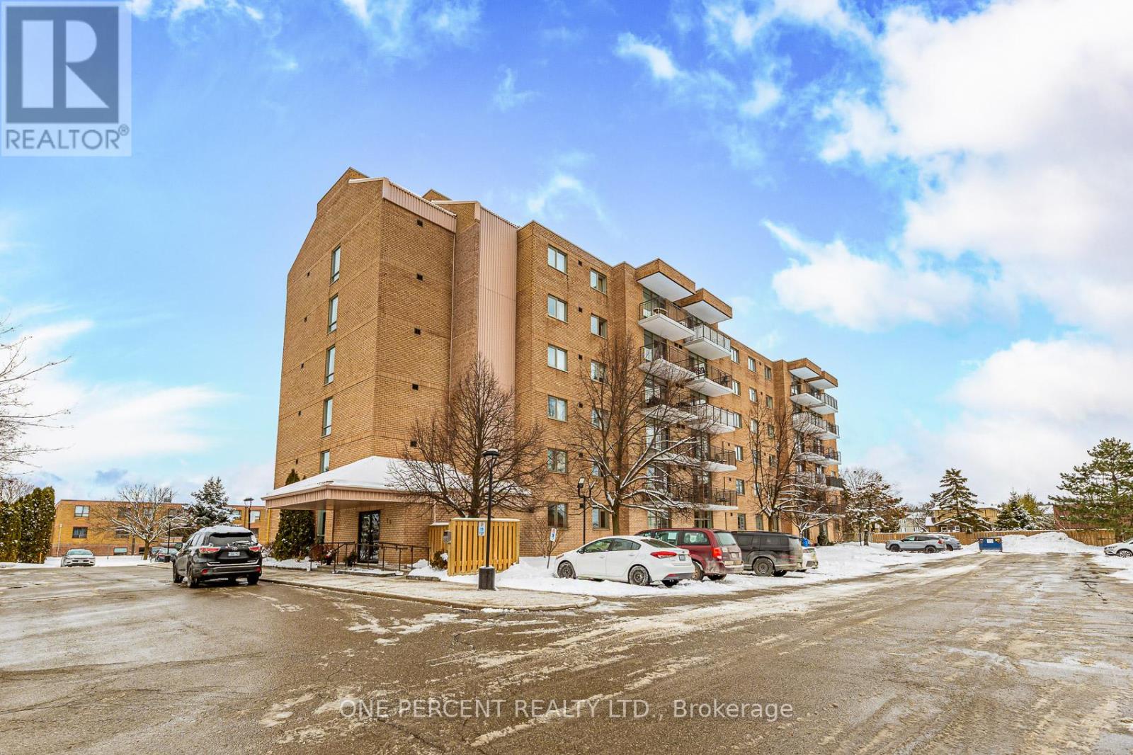 25 - 16 FOURTH STREET